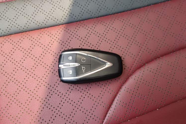 Used Changan Eado 2021 PLUS Blue Whale NE 1.4T GDI DCT Flagship Model