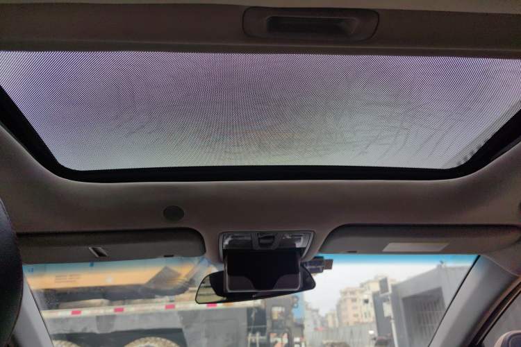 Used Hyundai Elantra (5th Generation / Langdong) 2016 1.6L Automatic Prestige Model
