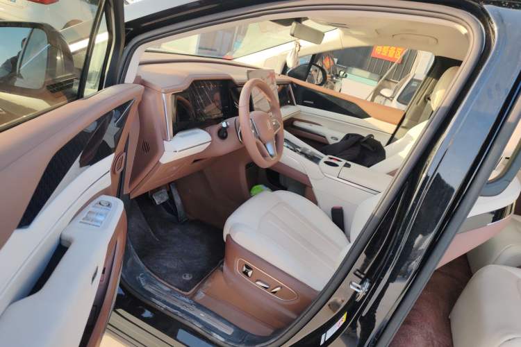 Used BYD Xia 2025 DM-i 1.5T 180km Excellence Model