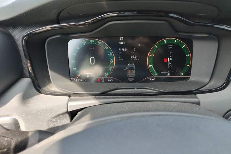 Used Lynk & Co 03 2021 1.5TD DCT Jing Champion Edition Odometer Close Up