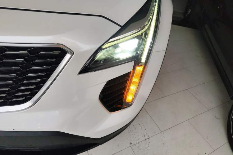 Used Cadillac XT4 2023 28T Two-Wheel Drive Fashion Edition
