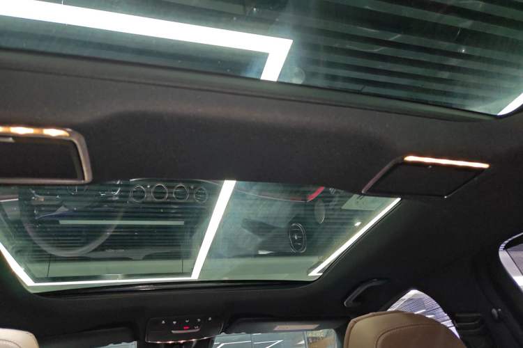 Used Mercedes-Benz E-Class 2021 Restyled E 300 L Sport Premium Edition
