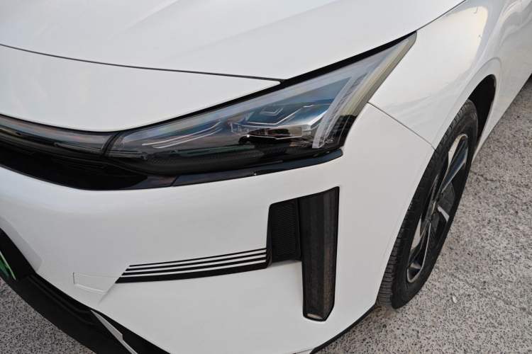 Used Geely Galaxy L6 2025 EM-i 140km Explorer+ Edition
