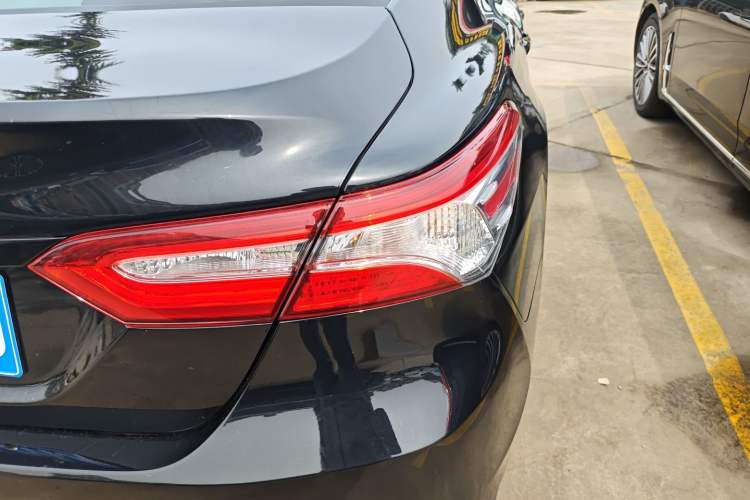 Used Toyota Camry 2023 2.0GVP Premier Edition Right Rear Taillight