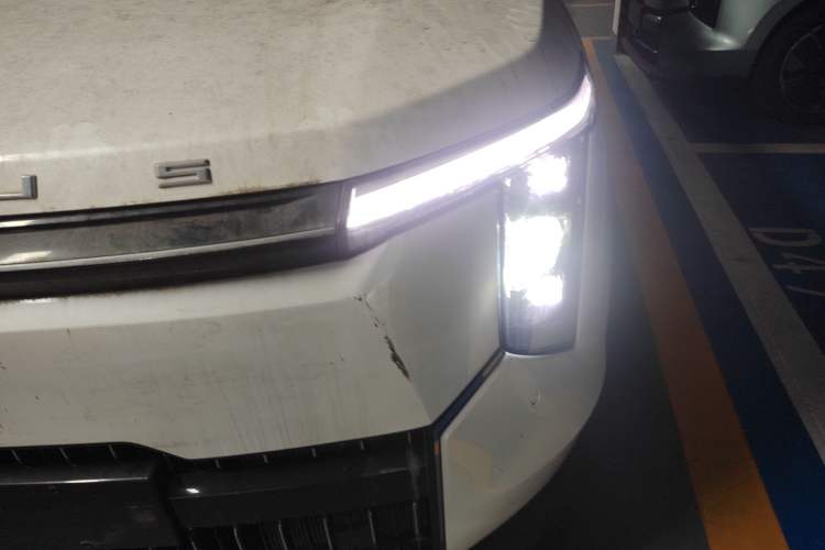 Used SAIC MAXUS Dajia 7 2024 Revised Version Super Hybrid Long-Range Edition Enjoyment Version Left Front Headlight