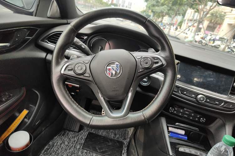 Used Buick Regal 2022 GS Prestige Model Steering Wheel
