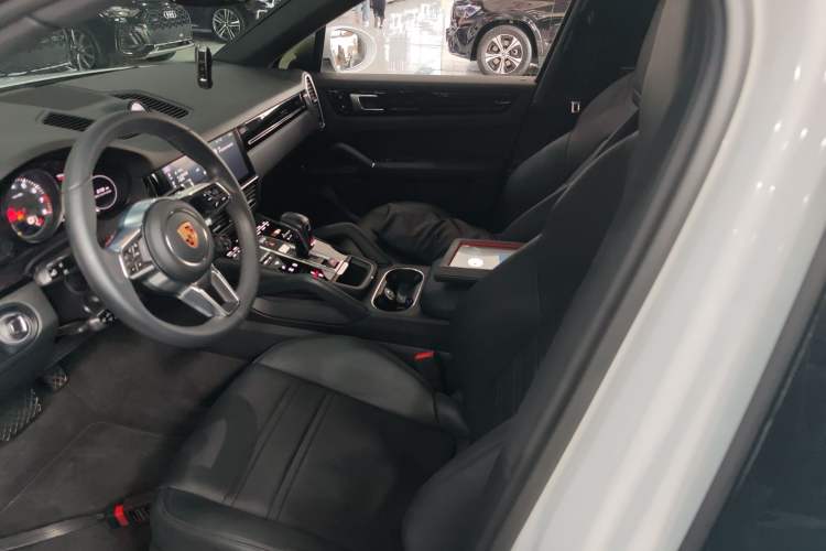 Used Porsche Cayenne 2019 Cayenne Coupé 3.0T