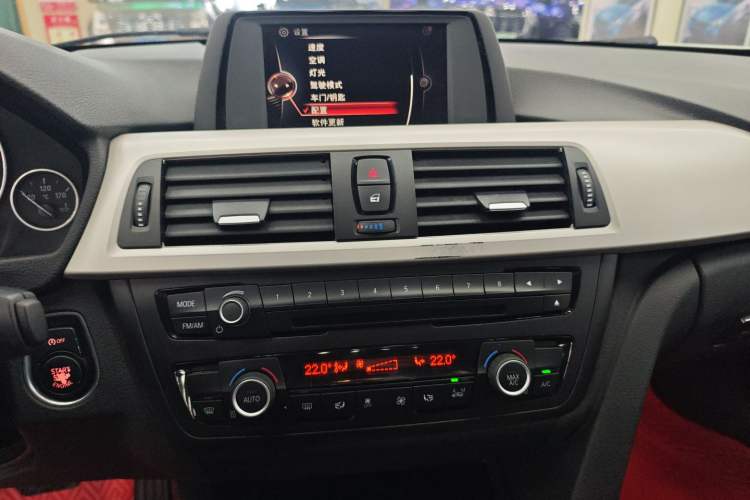 Used BMW 3 Series 2015 320Li Luxury Edition Fashion Model
