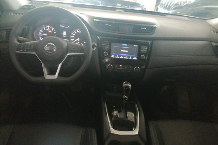 Used Nissan X-Trail 2017 2.0L CVT Comfort Edition 2WD
