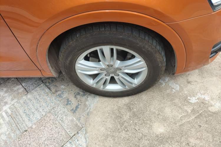 Used Audi Q3 2015 35 TFSI quattro Technology Edition Right Front Wheel Hub