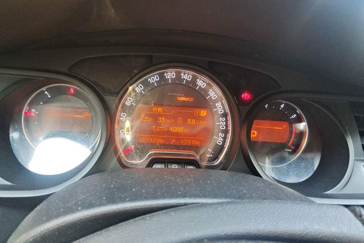 Used Citroen C5 2014 2.0L Automatic Zunyue Model