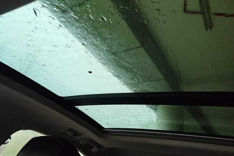 Used Volkswagen Passat 2019 330TSI Luxury Edition China VI Standard