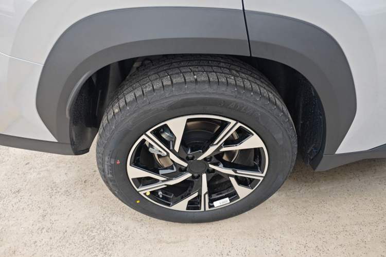 Used Geely Auto FX11 2025 4th Generation 1.5TD DCT – The Start