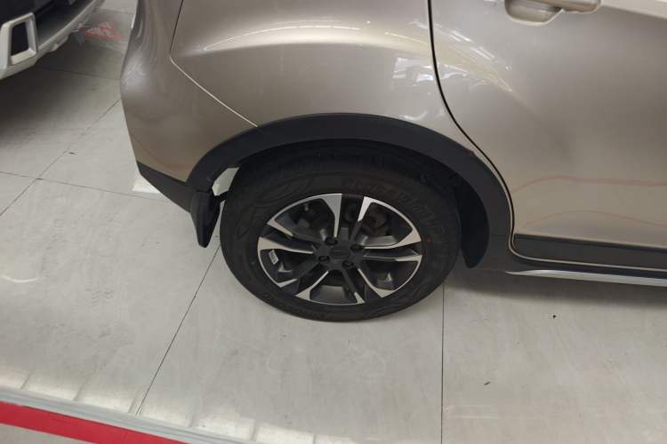 Used Geely Auto Vision X3 2019 Upgraded Model 1.5L CVT Elite Version
