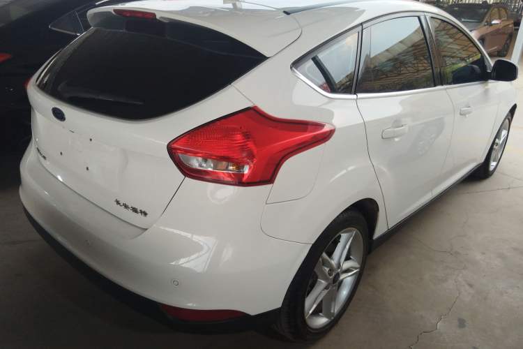 Used Ford Focus 2020 Hatchback Classic 1.5L Automatic Trendy Model
