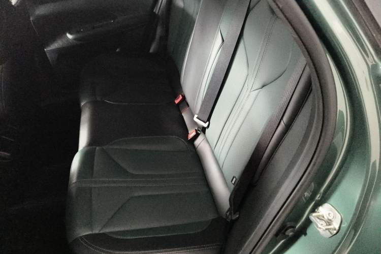 Used CHANGAN NEVO A06 2023 Base Model Left Rear Seat