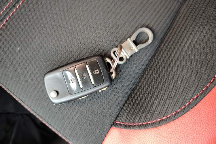 Used Foton Jiatu ix7 2016 1.5L ZhiShang Model
