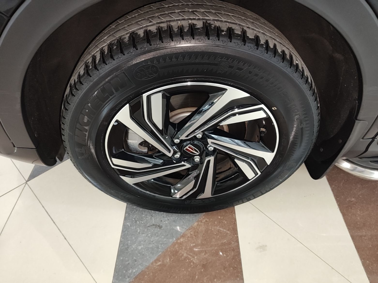 Hongqi HS5 2022 Revised Version 2.0T Smart Connect Flagship Edition — снимка 10