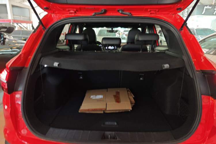 Used Geely Auto Coolray 2020 Facelift 240T DCT Hunter
