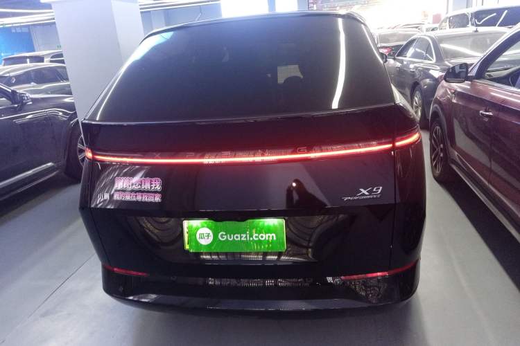 Used XPeng X9 2024 640 All-Wheel Drive High-Performance Max
