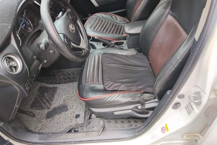 Used Toyota Corolla 2018 Dual-Engine 1.8L E-CVT Smart Edition
