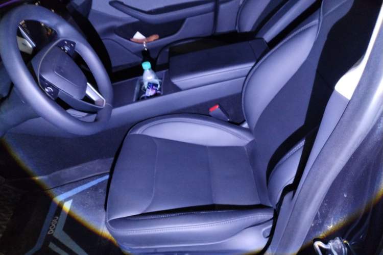 Used Tesla Model 3 2025 Rear-Wheel-Drive Version
