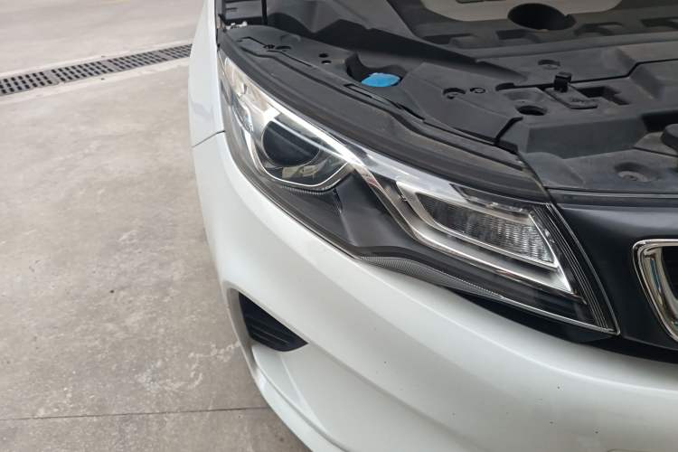 Used Geely Auto Emgrand GL 2018 1.8L DCT Elite Smart Connectivity Version
