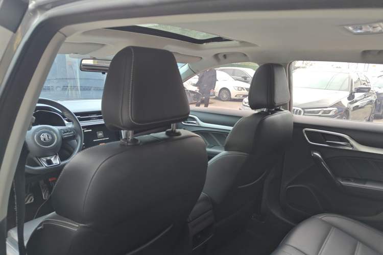 Used MG 6 New Energy 2018 45T E-DRIVE Intelligent Hybrid Premium Internet Edition Headliner