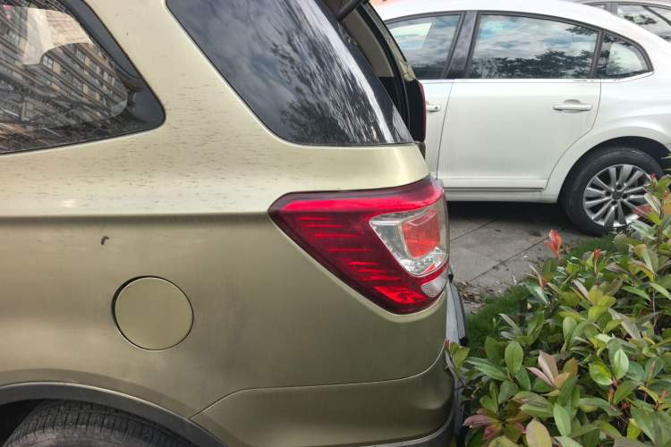 Used HYOSOW S3 2015 1.8L Prestige Version China V Emission Standard Rear Left 45 Deg