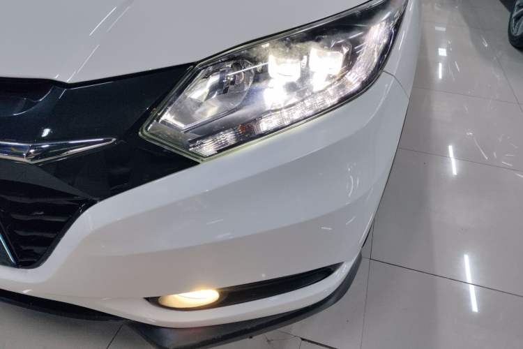 Used Honda Vezel 2017 1.5L CVT 2WD Comfort Model