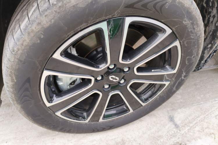 Used Hima AITO M7 2024 1.5T Intelligent Driving 4WD Ultra Version 6 Seats