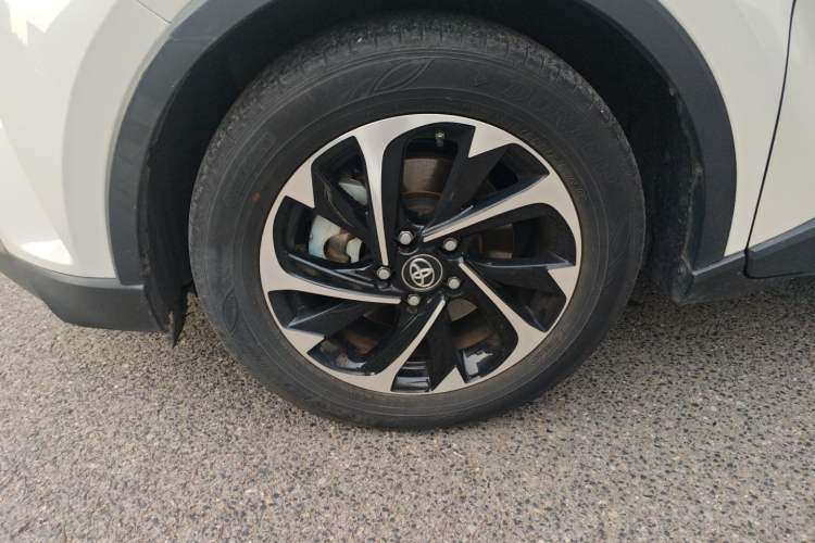 Used Toyota IZOA 2021 2.0L Yichi SPORT