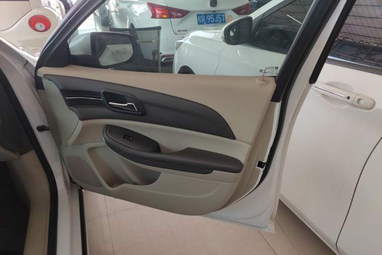 Used Chevrolet Malibu 2014 2.0L Automatic Comfort Edition