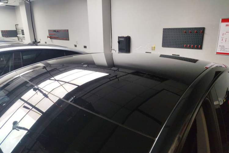 Used Tesla Model Y 2024 Long-Range All-Wheel-Drive Version
