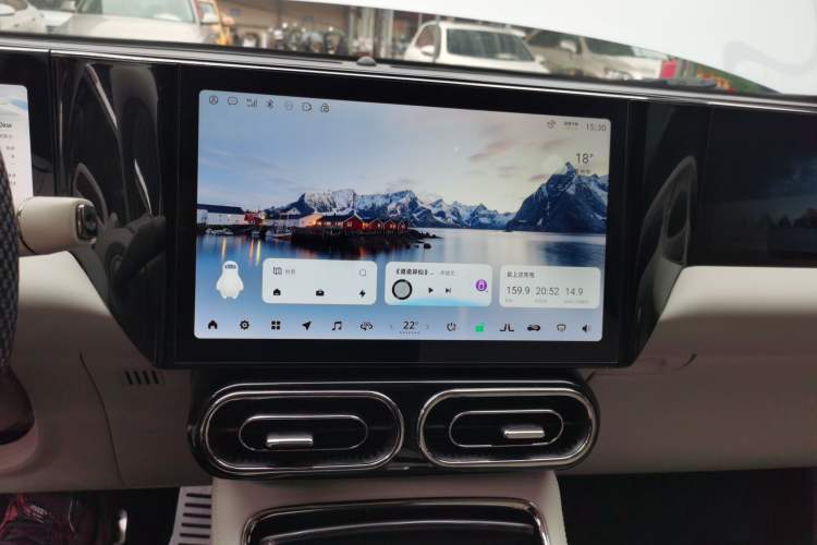 Used Leapmotor C11 2023 Pure Electric 500 Smart Edition Audio And AC Panel