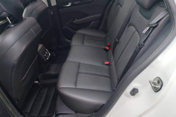 Used Dongfeng Aeolus Yixuan GS 2020 230T Automatic Cool Edition Left Rear Seat
