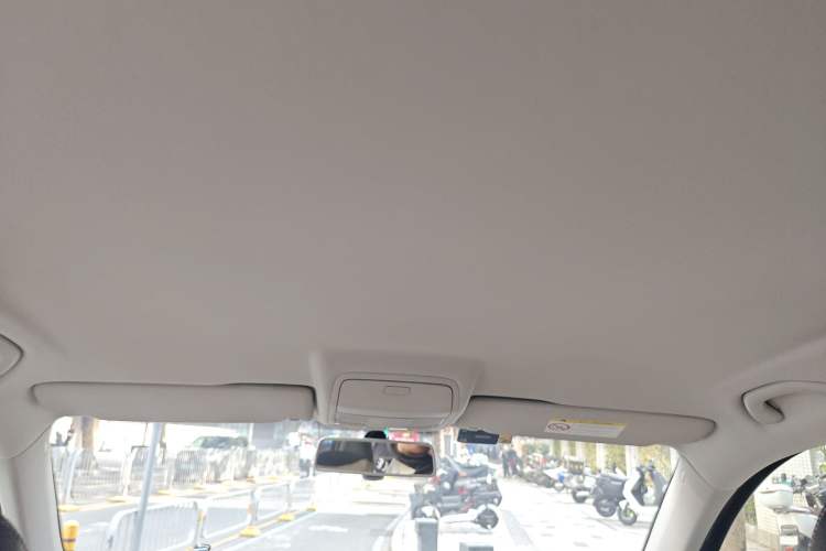 Used Volkswagen Tiguan L 2016 300TSI Automatic Two-Wheel Drive Trend Edition