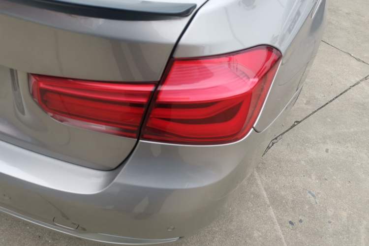Used BMW 3 Series 2019 320Li Fashion Model Right Rear Taillight