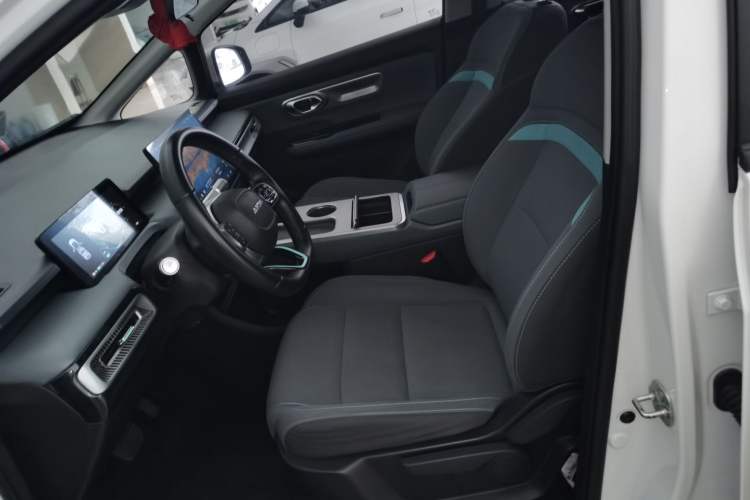 Used AION Y 2023 Plus 510 Enjoy Edition Left Front Seat