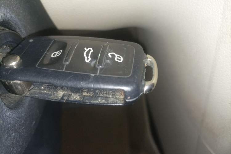 Used Volkswagen Passat 2011 1.4 TSI DSG Prestige Edition Vehicle Key