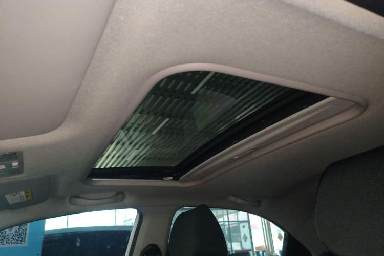 Used Hyundai Verna (older generation) 2017 1.4L Automatic YueXiang Edition China V-standard
