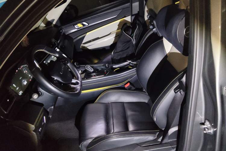 Used Lynk & Co 05 2020 2.0TD Two-Wheel Drive Zhaoyang Plus