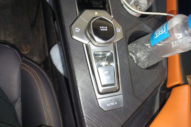 Used CHANGAN UNI-V 2022 1.5T Prestige Version
