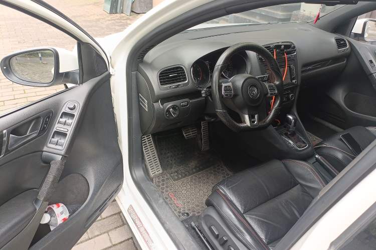Used Volkswagen Golf GTI 2012 2.0 TSI GTI Driver Seat