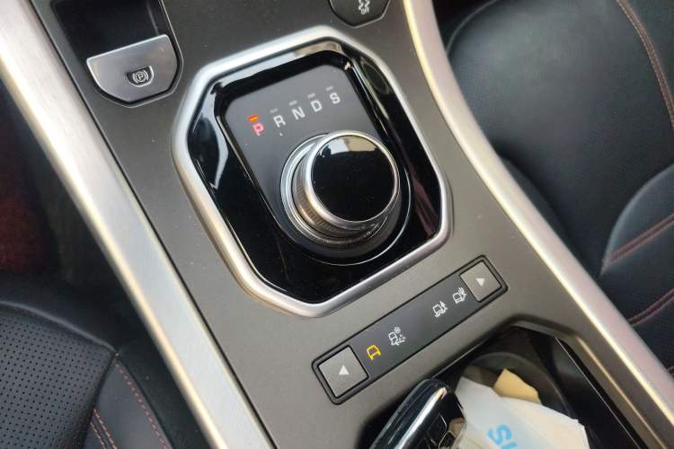 Used Land Rover Range Evoque 2017 2.0T Vivid Black Limited Edition
