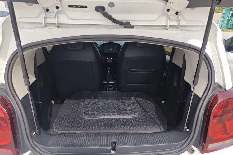 Used Roewe Clever 2022 311km QiQi BoBo Edition
