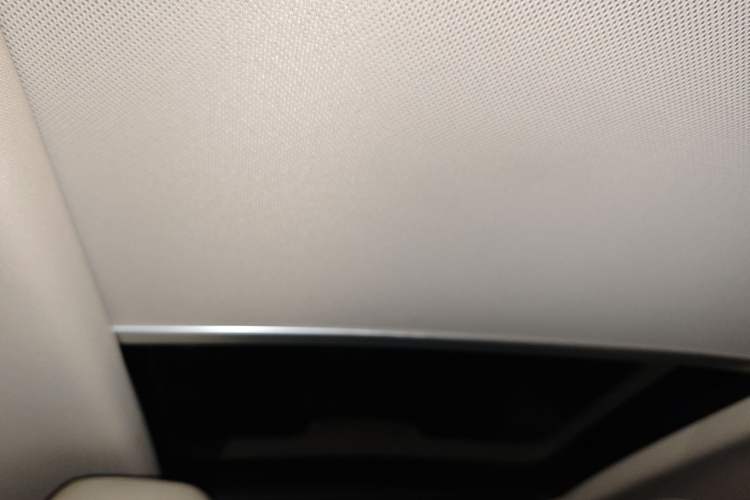 Used Volkswagen Tiguan L 2013 2.0 TSI Automatic All-Wheel-Drive Flagship Edition
