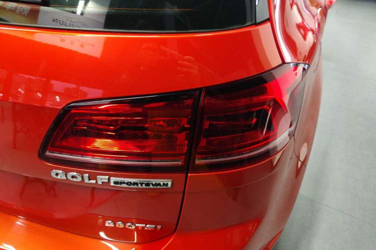 Used Volkswagen Golf Sportsvan 2016 280TSI Automatic Luxury Model
