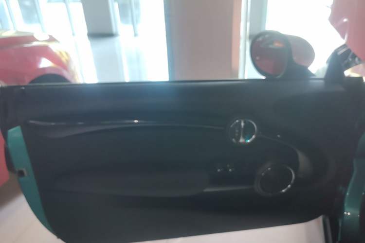 Used MINI MINI 2019 1.5T COOPER CABRIO Temptation Edition
