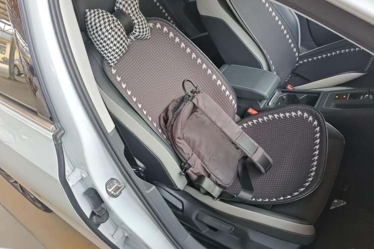 Used Volkswagen Golf 2021 280TSI DSG Pro Right Front Seat